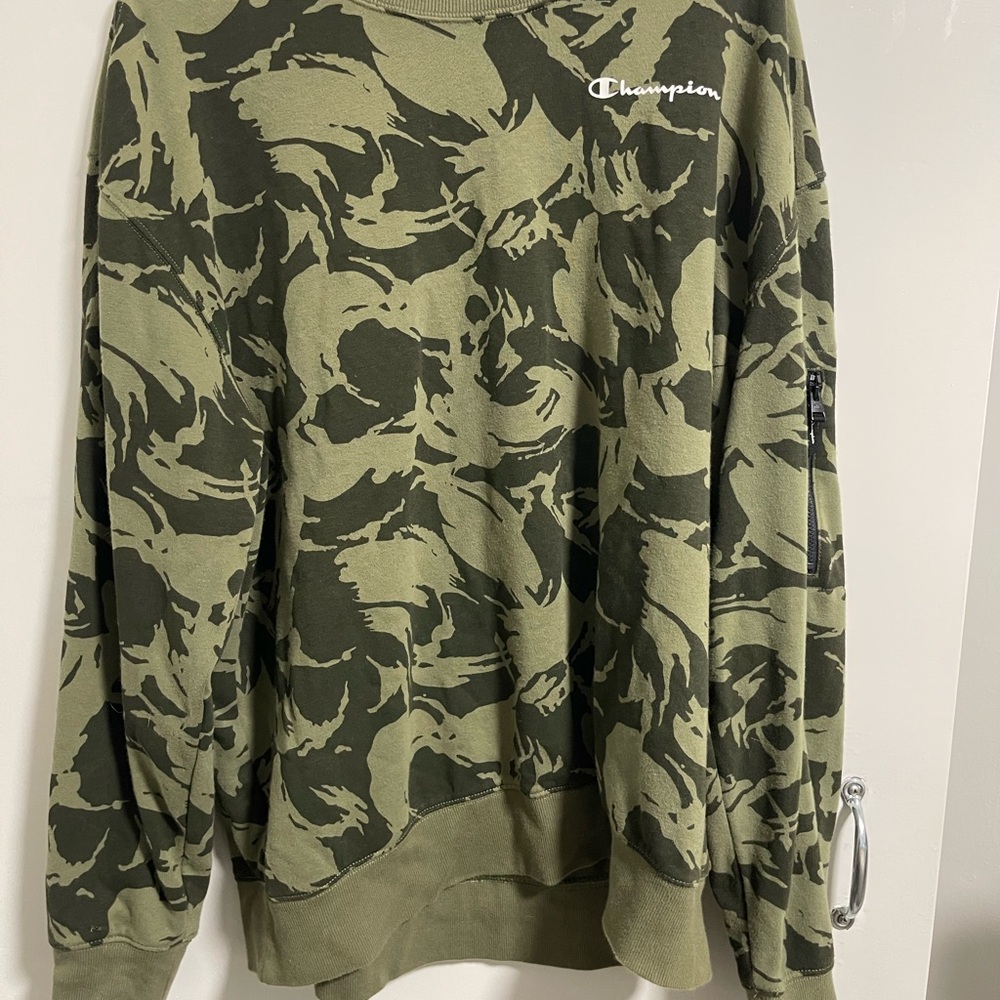 Champion Men's Crewneck Sweater - Camouflage Green